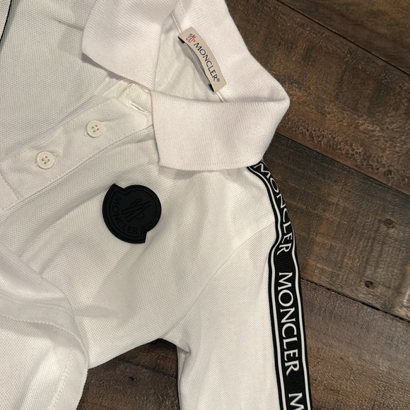 ⭐️ BOYS MONCLER LONG SLEEVE SHIRT ⭐️ - Picture 4 of 4